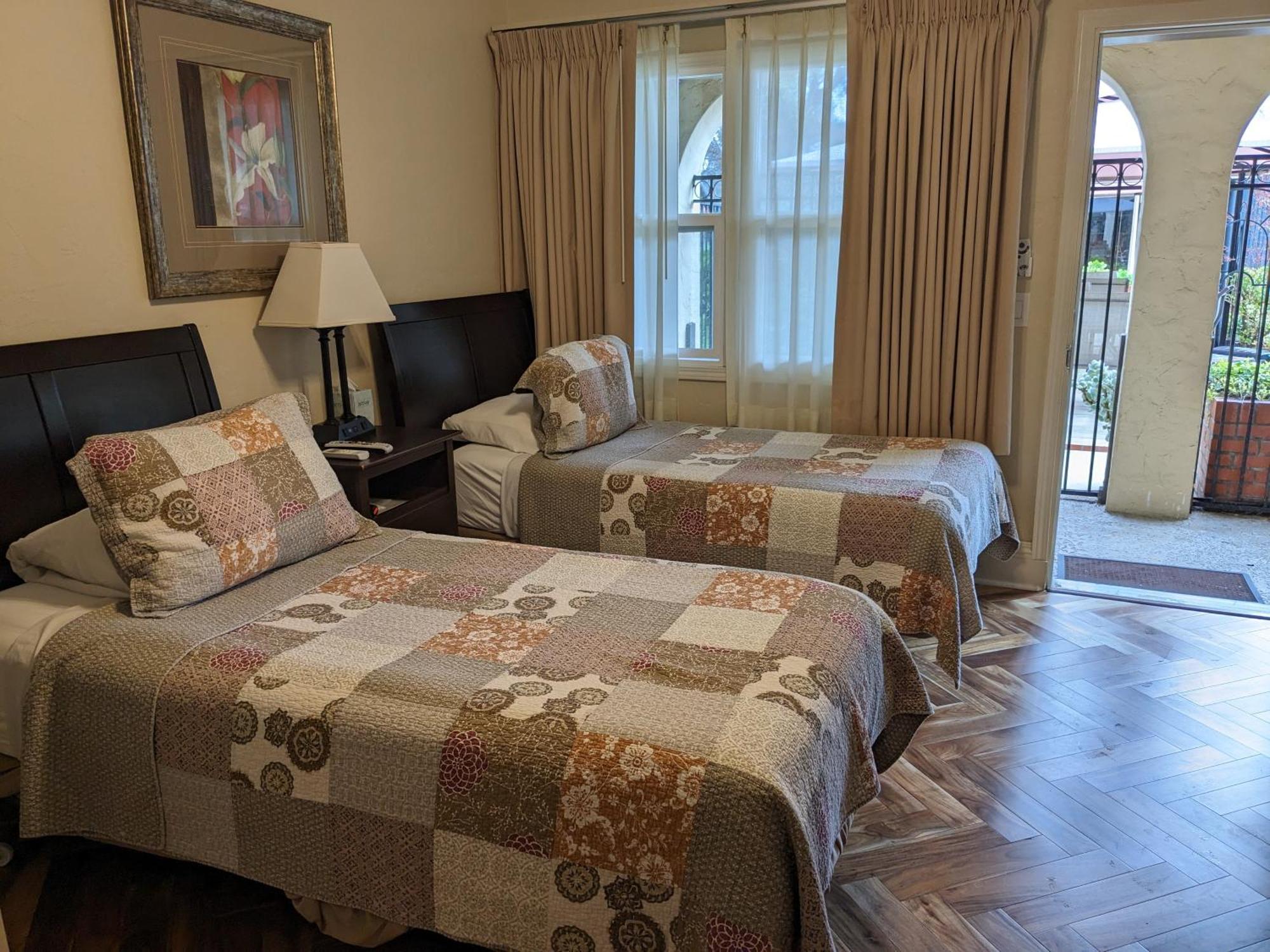 Los Gatos Garden Inn Hotel Eksteriør bilde
